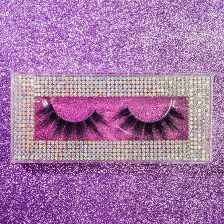 A set of high quality lashes that will make you look amazing, includes different sizes for all of your needs.